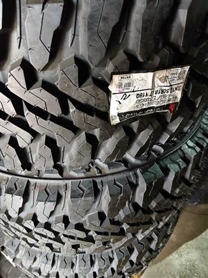 Set of 4x Yokahama New Muds 33 inch ...