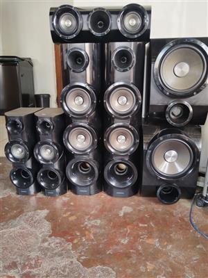 Speakers 