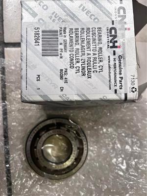 Roller bearing for case or new holland tractor