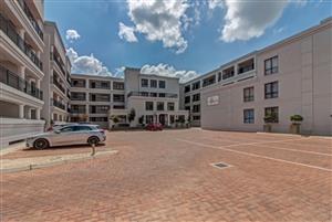 Apartment For Sale in Rivonia