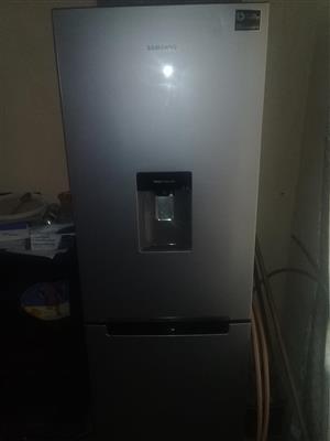 Samsung 330L inverter fridge 
