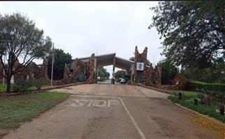 Vacant stand for sale in Vaaloewer