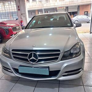2013 Mercedes-Benz c200 Automatic  98 000km  Spare key  Service book  Accident free  Leather seats