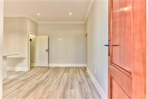 House Rental Monthly in Walmer Estate