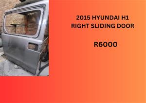 HYUNDAI H1 RIGHT SLIDING DOOR 2016