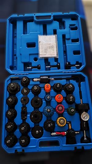 Vehicle Cooling System Leak Tester