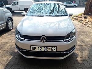 2017 VOLKSWAGEN POLO TSI 1.2 MANUAL