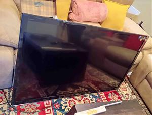 Hisense 55" LED Backlight LCD TV (Model: LEDN55T36R3D),With Remote available in Northcliffe.