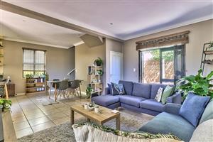 Townhouse Rental Monthly in Royal Ascot