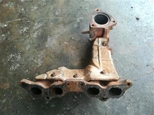 TOYOTA CAMRY 5S EXHAUST MANIFOLD
