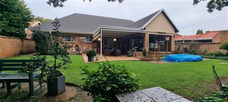 Charming Family Home in Newly Enclosed Sunward Park Area