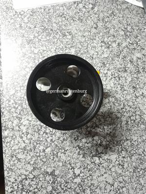 MERCEDES-BENZ C180/C200 POWER STEERING PUMP 
