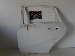 Mercedes B-Class W246 11-19 left rear door