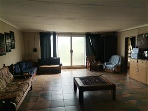 5-Bedroom House to Rent in a Safe Area of Rosashof