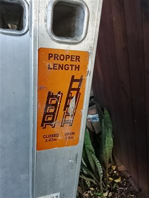 5,8 m Aluminium ladder