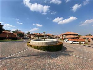 Townhouse For Sale in Glenvista
