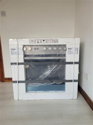 A brand new Ferre F9S60GF-IN freestanding cooker