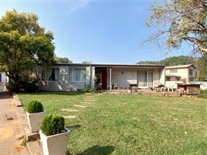 3 Bedroom family house for sale in Sasolburg walking distance to primary school and shopping center