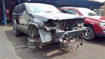 JEEP GRAND CHEROKEE 6.1 SRT8 STRIPPING FOR SPARES AT USA SPARES