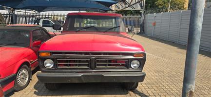 1977 Ford F100 302 V8 Auto