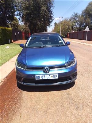 2022polo Life 1.0Tsi,with 103000km full service history with agent,metallic blue