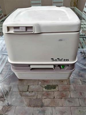 Thetford 235 Porta Portty