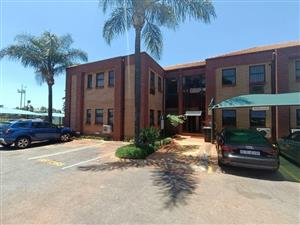Fantastic office space of 544 m² to let in Fourways just of Witkoppen road . Move in ready with fantastic incentives.