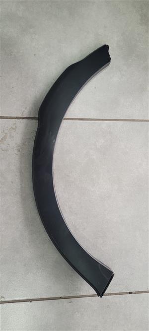 2021 KIA PICANTO RIGHT FRONT FENDER ARCH MOULDING FOR SALE.