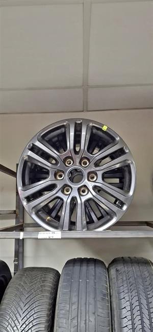18inch Ford Ranger Wildtrek original mags to use for spare wheel 