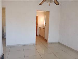 Townhouse Rental Monthly in Lyndhurst