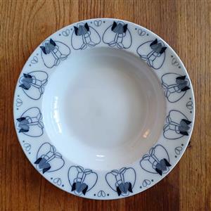 Vintage Art Nouveau "Tulip" Soup Bowl - Keeling & Co. 