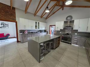 Magnificent Home for Sale in Exclusive Vaalpark Golf Estate!