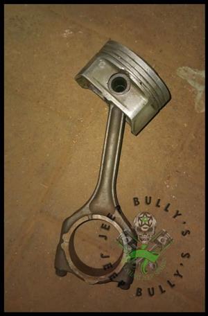Jeep & Dodge 2.4L Piston and Connecting Rod Assembly