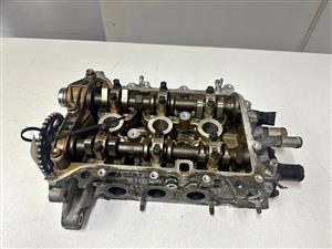Toyota Yaris 1.0 1KR Cylinder Head.