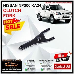 NISSAN NP300 CLUTCH FORK