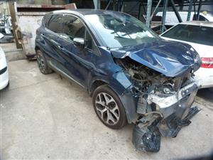 Renault Captur 900T Petrol Manual H4B Blue- 2020 SPARESBOYZ STRIPPING FOR SPARES