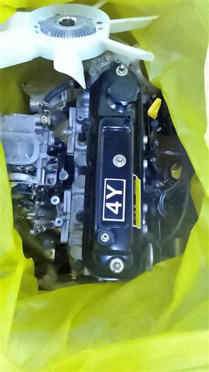 TOYOTA 4Y COMPLETE ENGINE FOR SALE