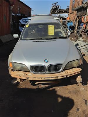 Stripping BMW E46 32