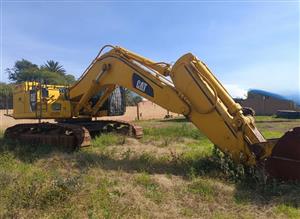CAT 374FL