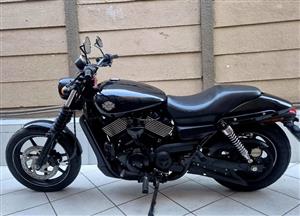 HARLEY DAVIDSON STREET 750 CC (BEAUTIFUL CONDITION)
