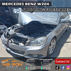 MERCEDES BENZ W204 STRIPPING FOR SPARES