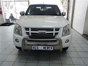 2011 ISUZU KB250 Dteq MANUAL