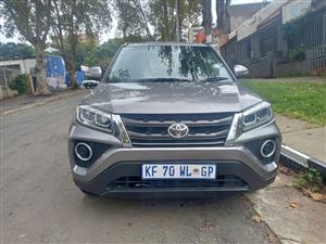 2021 Toyota Urban Cruser Grey.1.5 petrol,  Spere key, Service book, Leather seat