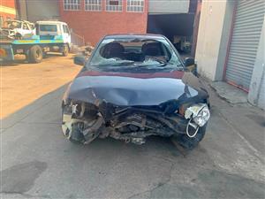 2002 VOLVO S40 2.0