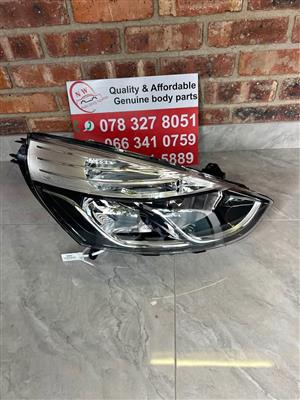 Renault Clio IV Headlight 2013-25