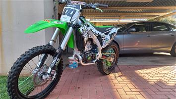 2015 kx 450 f. Bike is in good condition,and very clean.i whant to swop for 250