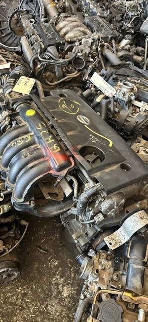 Nissan QR25 Engine.