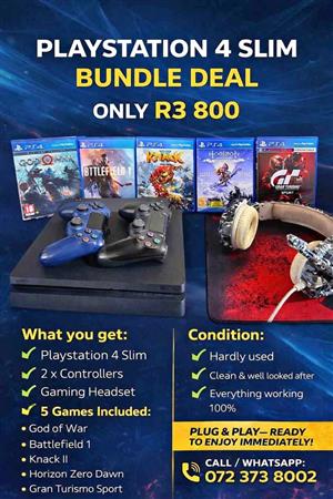 Playstation 4 Slim with 2 Controllers and 5 games