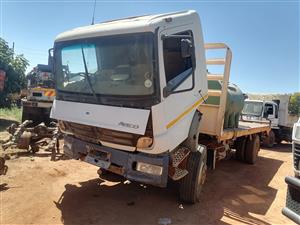 Mercedes benz Atego truck stripping for spares