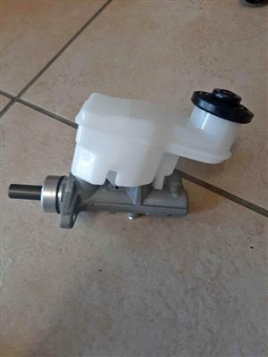TOYOTA AVANZA BRAKE MASTER CYLINDER. BRAND NEW.